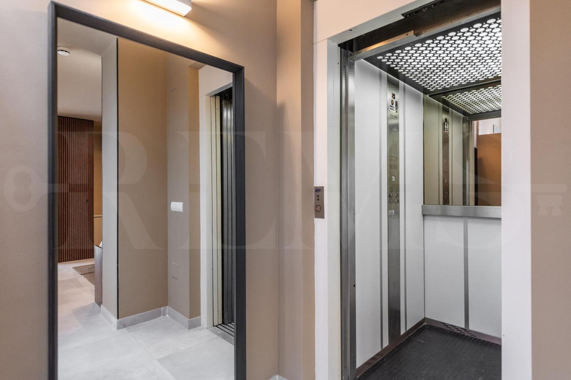 Penthouse & Private Rooftop In The Heart Of By Rems Málaga