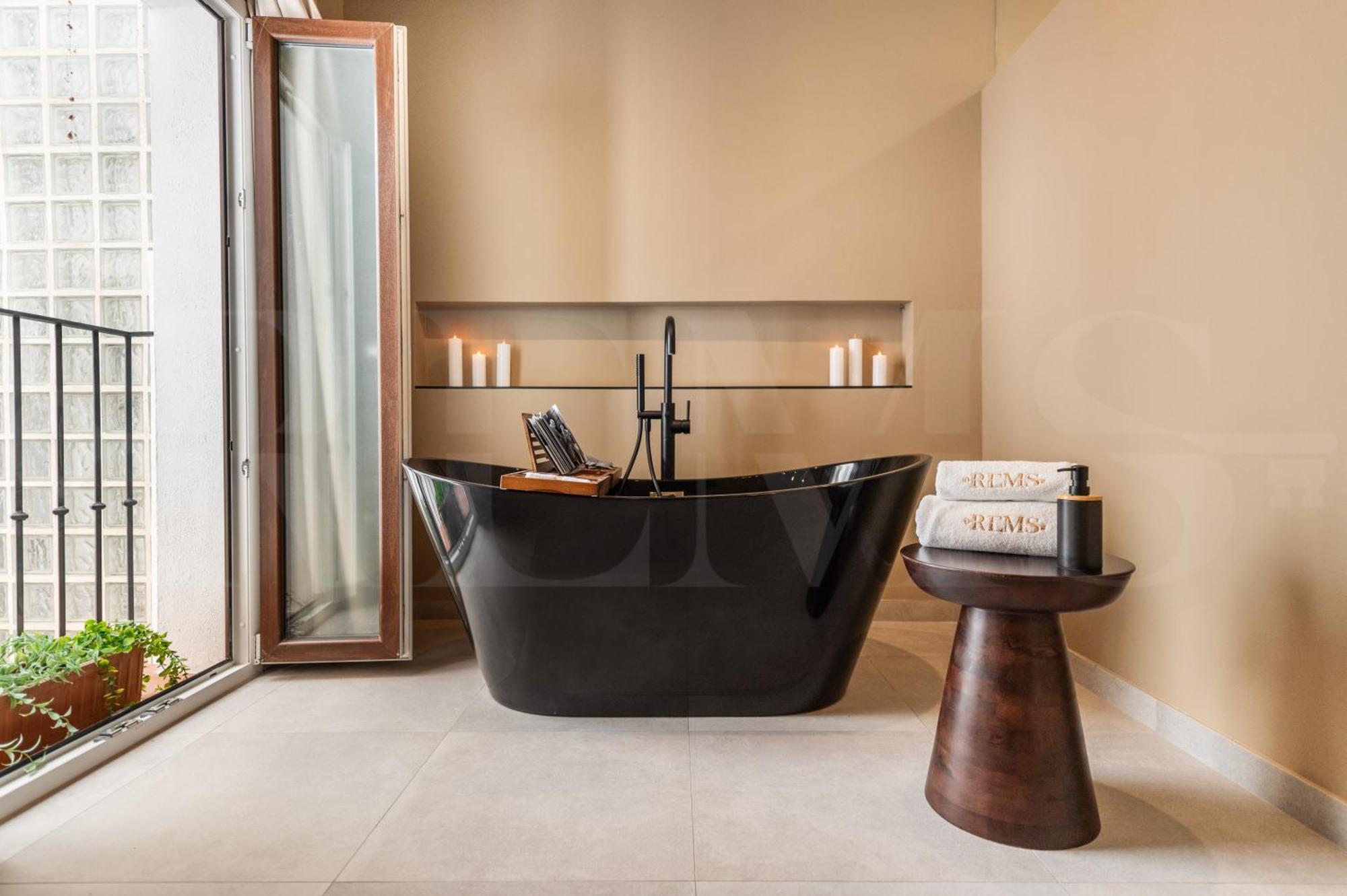 Appartement Penthouse & Private Rooftop In The Heart Of By Rems